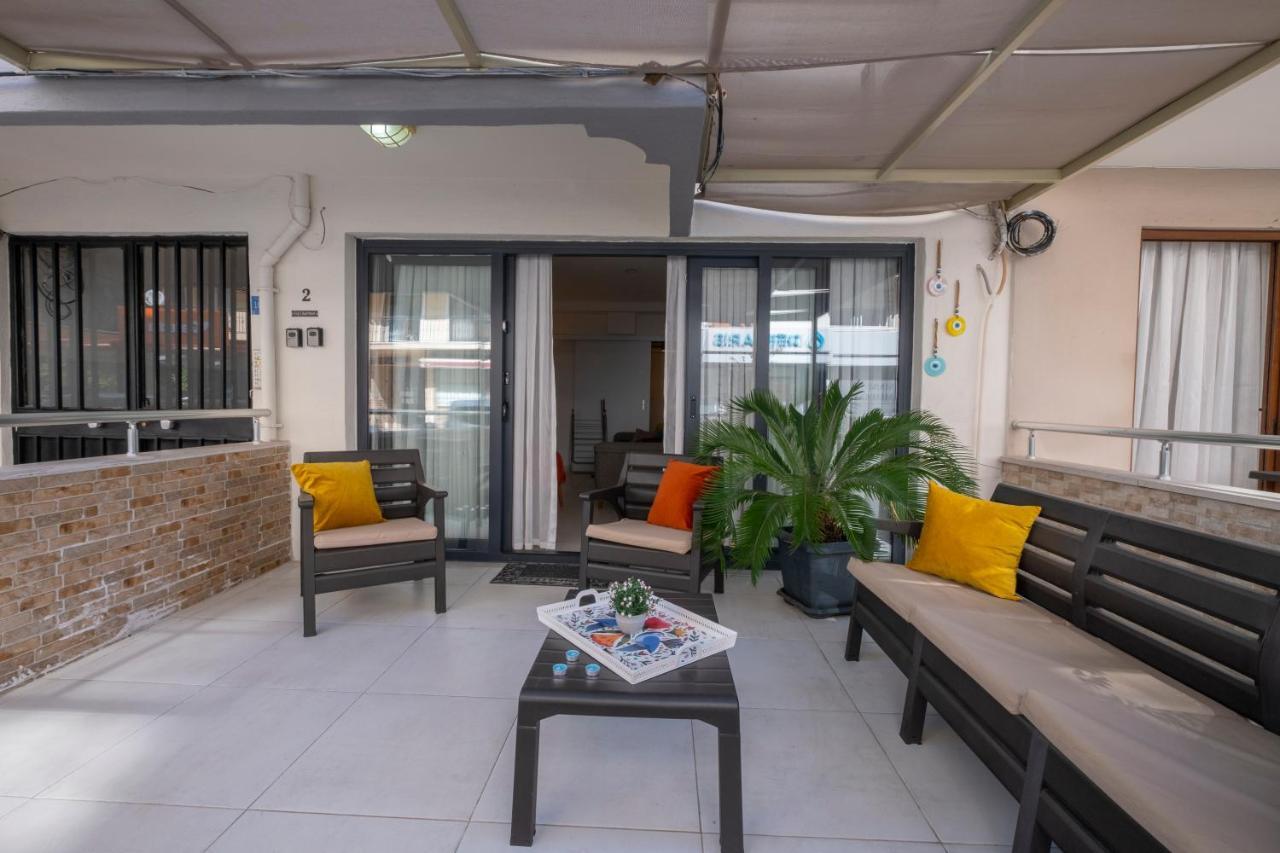 Ezgi'S Apartment With Terrace In Marmaris Esterno foto
